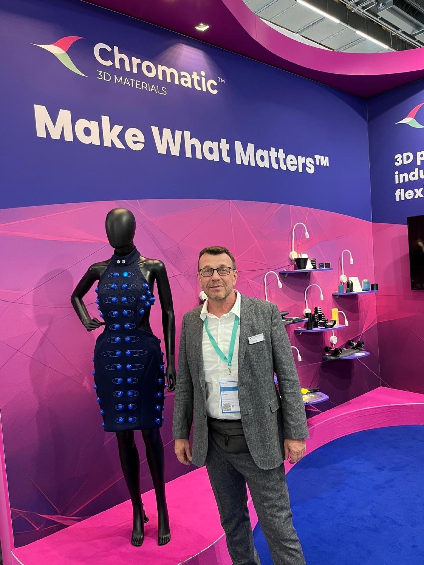 The dress on Chromatic’s Formnext booth